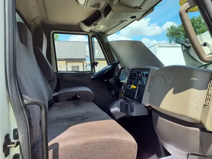 2019 NAVISTAR INTERNATIONAL 4300