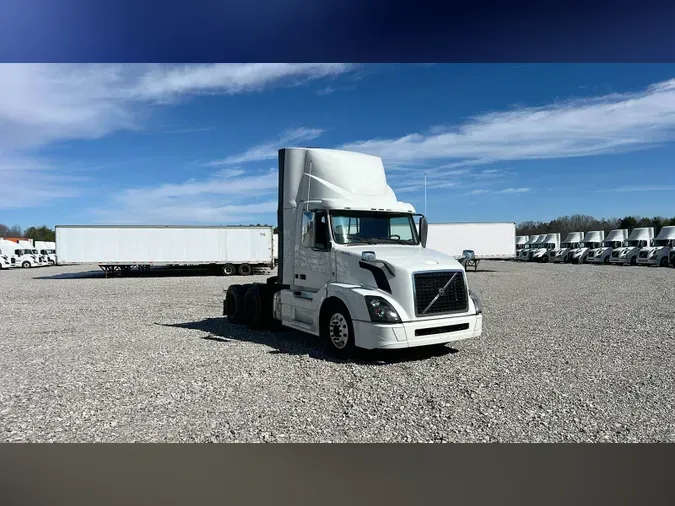 2018 Volvo VNL3000c1f780e93d81bca5dcbe4deb941d81a