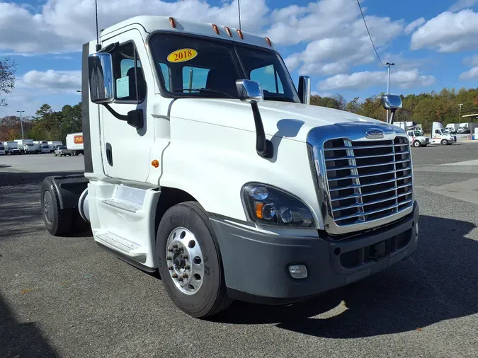 2018 FREIGHTLINER/MERCEDES CASCADIA 125