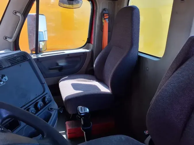 2018 FREIGHTLINER CASCADIA 113