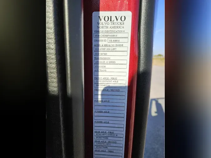 2023 VOLVO VNL64T8600c26aeb8f8b0e7f9acfa9415150ff59c