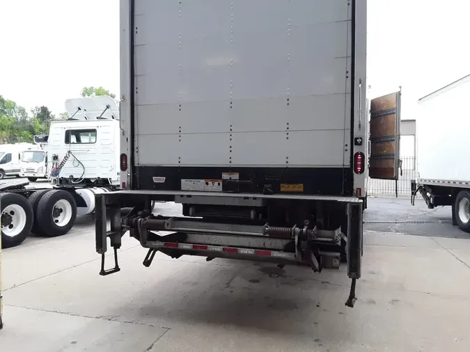 2018 FREIGHTLINER/MERCEDES M2 106