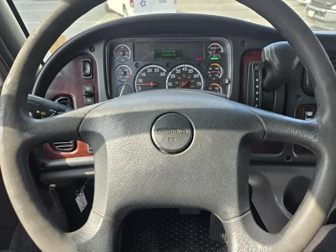 2019 Freightliner Business Class M2 106