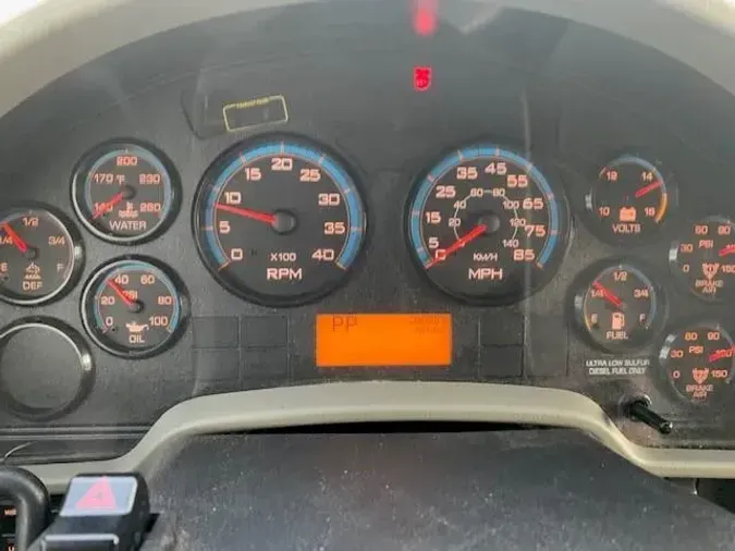 2018 International 4300-4X2