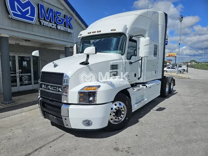 2022 MACK Anthem0c3f58b2fa0d29401ccd0b3c84b6232f