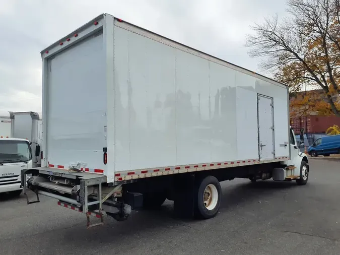 2018 FREIGHTLINER/MERCEDES M2 106