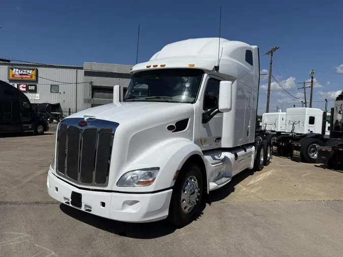2022 Peterbilt 579