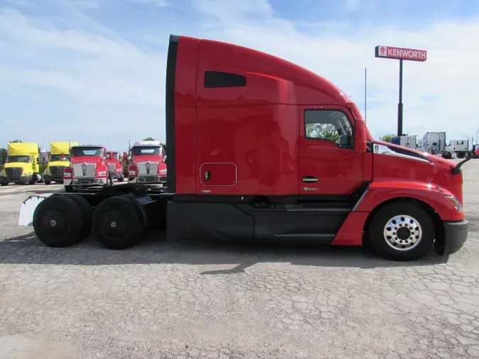2022 Kenworth T680