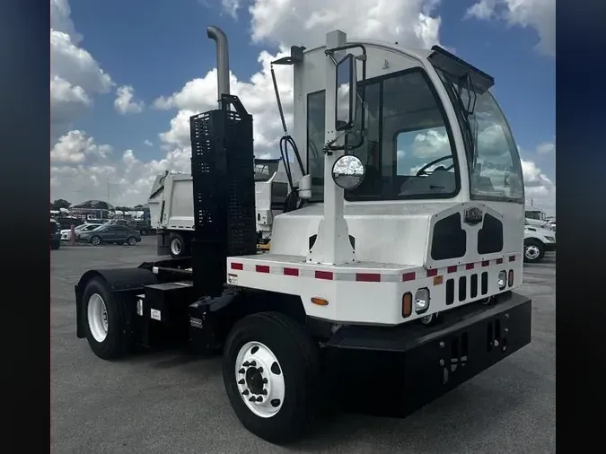 2024 AutoCar ACTT420c48785be557f8caeaf619603750ab69