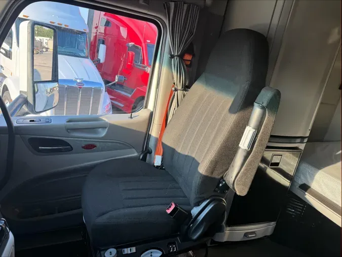2021 Peterbilt 579