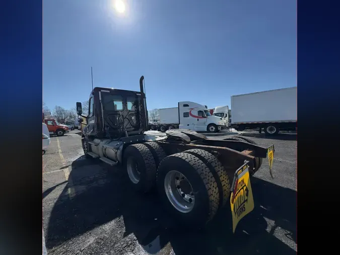 2019 FREIGHTLINER/MERCEDES NEW CASCADIA PX12664