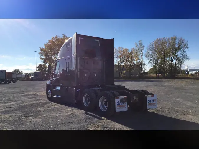 2024 Freightliner Cascadia