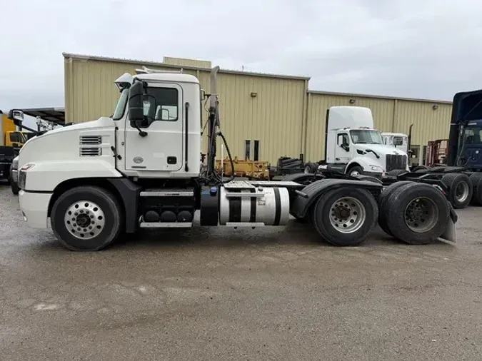 2019 MACK ANTHEM 64T0c545ccd0e7e098e021aec3ea767bd8a
