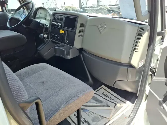2019 NAVISTAR INTERNATIONAL 4300