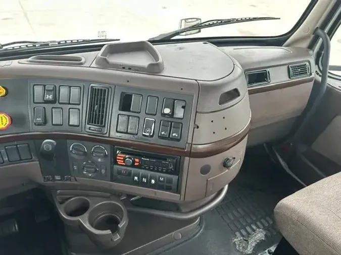 2017 Volvo VNL3000c56bdae6c05a87b08196bb62d881aea