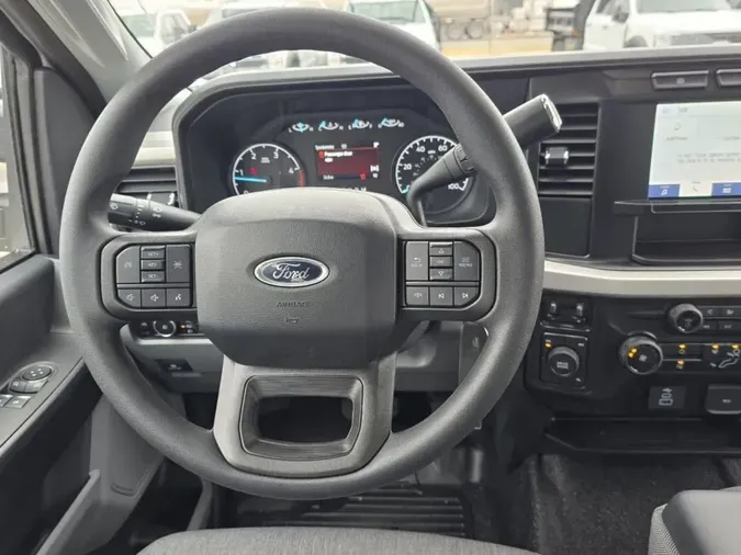 2024 Ford Super Duty F-550 DRW