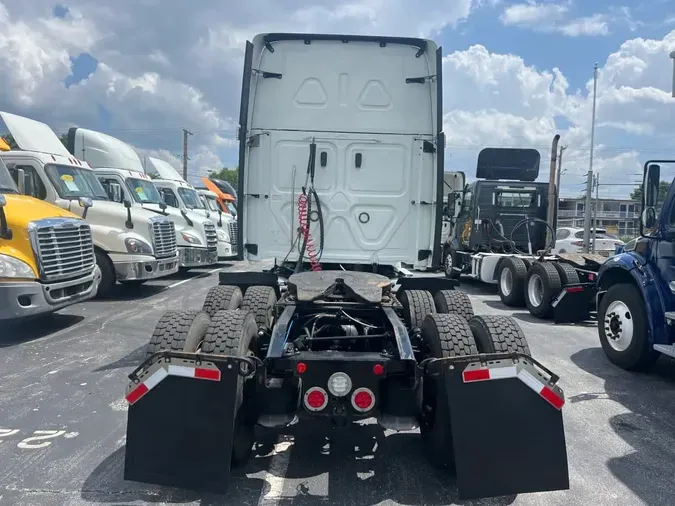 2020 FREIGHTLINER/MERCEDES NEW CASCADIA PX12664