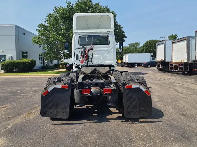 2018 NAVISTAR INTERNATIONAL LT625 DAYCAB T/A