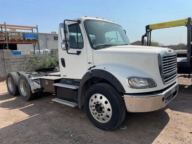 2012 Freightliner M20c6a27aba248d112f349da5e27f4b1e3