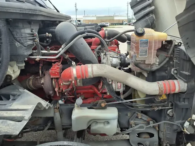 2020 NAVISTAR INTERNATIONAL LT625 DAYCAB T/A