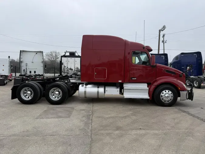 2022 Peterbilt 579