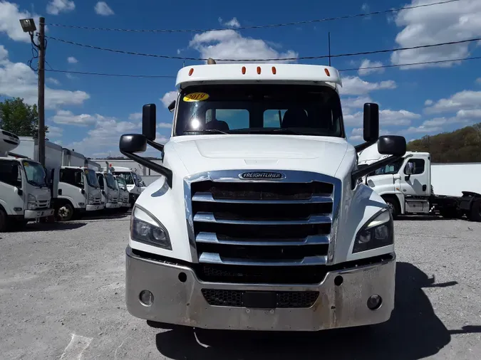 2019 FREIGHTLINER/MERCEDES NEW CASCADIA PX12664