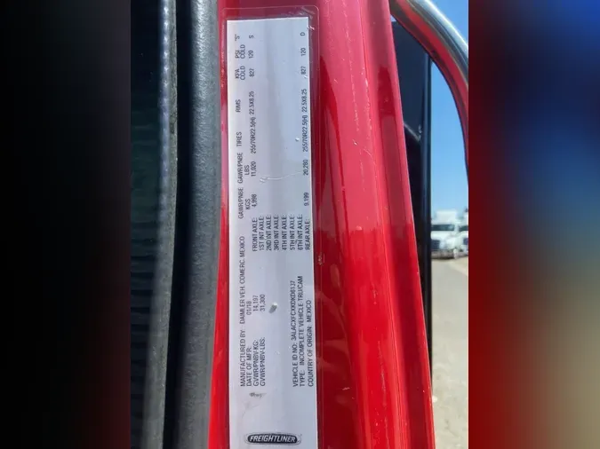 2019 FREIGHTLINER/MERCEDES M2 106