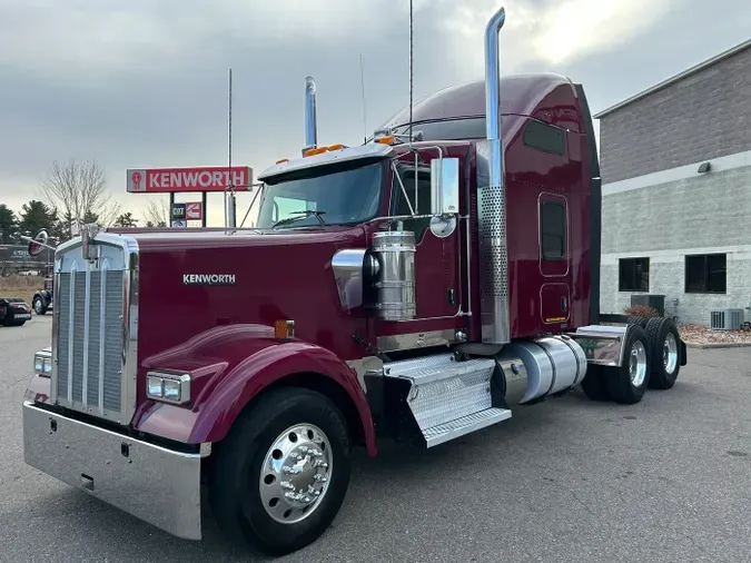2021 Kenworth W900L0c73d332ac96566bef41c832f27b8136