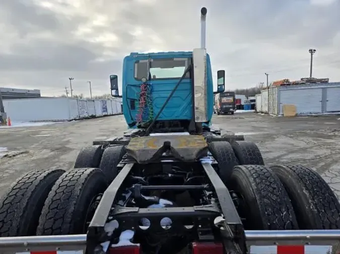 2019 International LT625