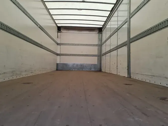 2021 FREIGHTLINER/MERCEDES M2 106