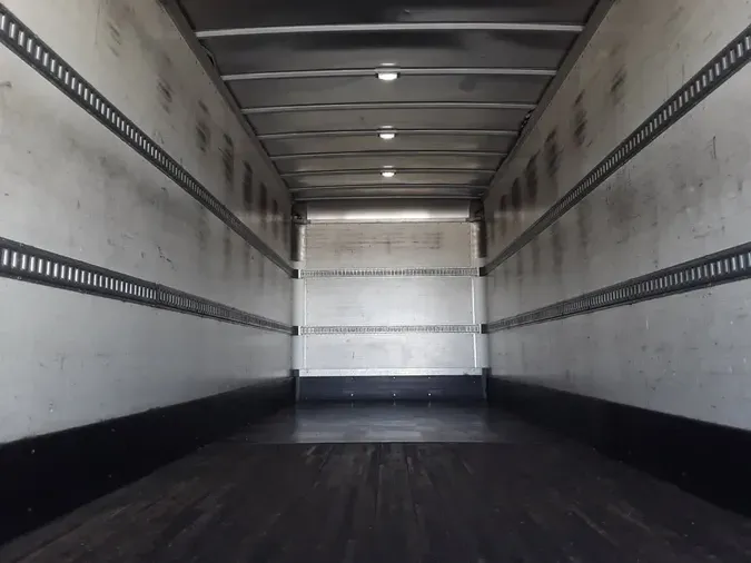 2021 FREIGHTLINER/MERCEDES M2 1060c774e74f8cb20e599c606d3101a697c