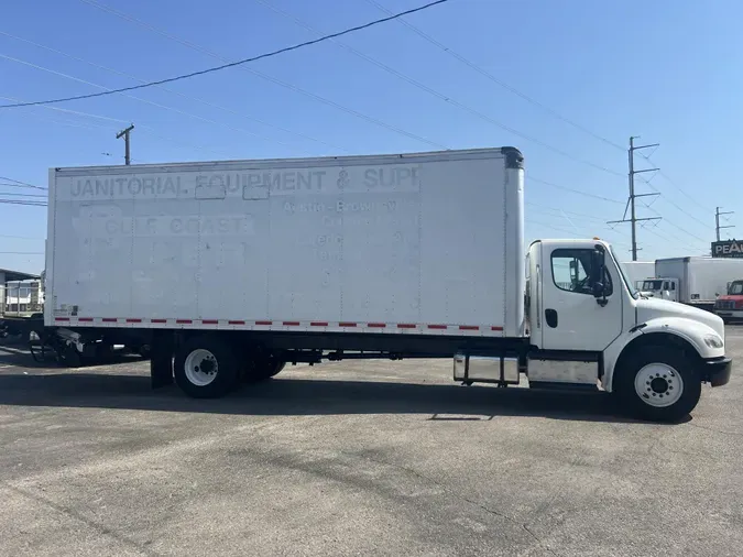 2017 Freightliner Business Class M2 106