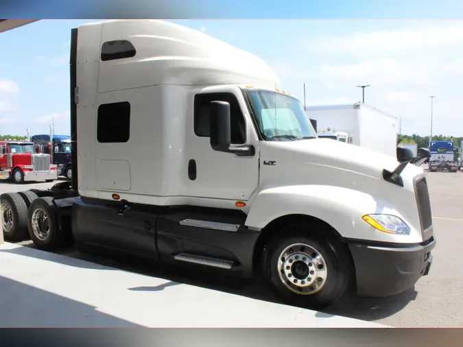 2020 International LT625