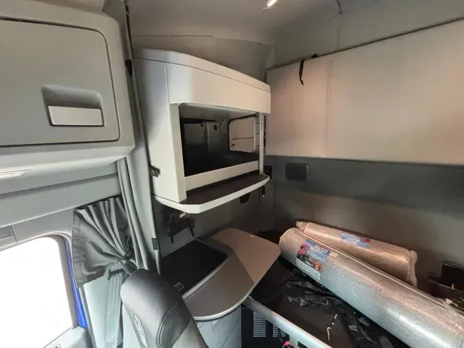 2021 Kenworth T680