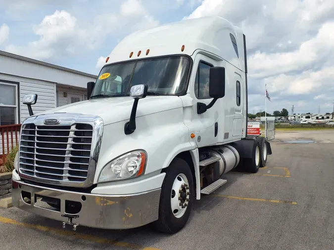 2019 FREIGHTLINER/MERCEDES CASCADIA 125