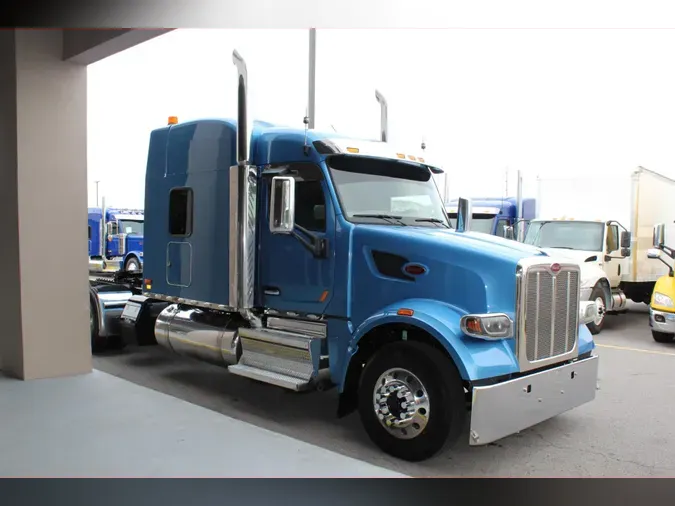 2020 Peterbilt 567