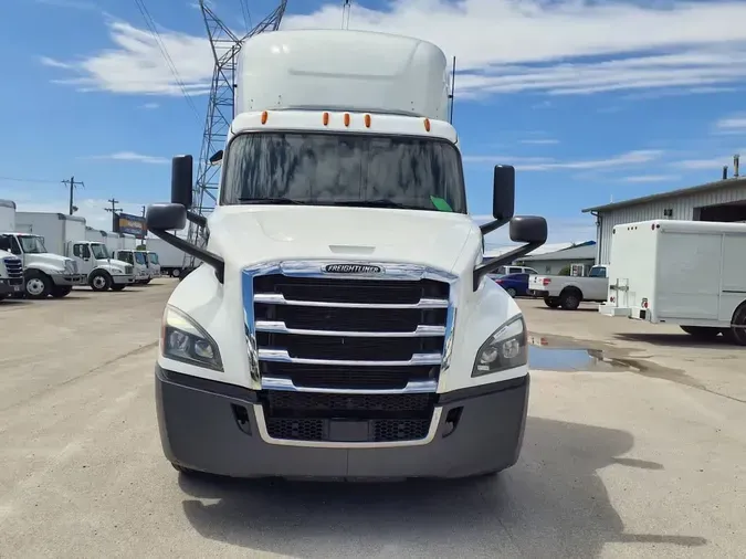 2019 FREIGHTLINER/MERCEDES NEW CASCADIA PX126640c8907d87cc38bbaa5c4249fa5ebd541