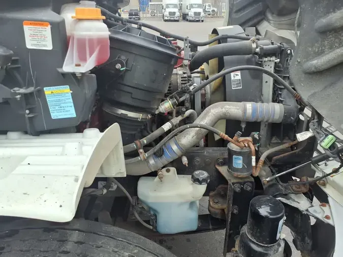 2020 FREIGHTLINER/MERCEDES M2 106