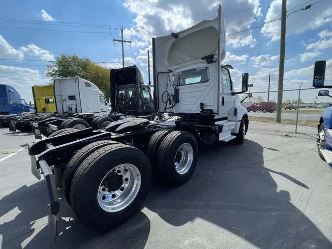 2020 International LT625