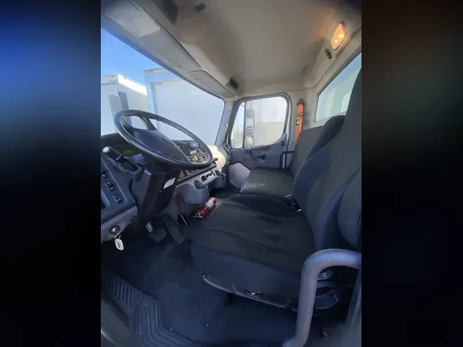 2018 FREIGHTLINER/MERCEDES M2 1060c8f226b7b5b79d857ca2da8fa69475b