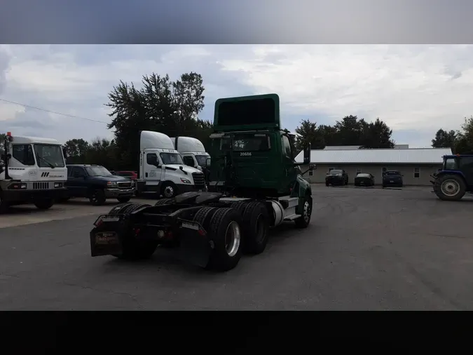 2020 International LT0c8fef1ea1b058aa97adba01fb0e01ca