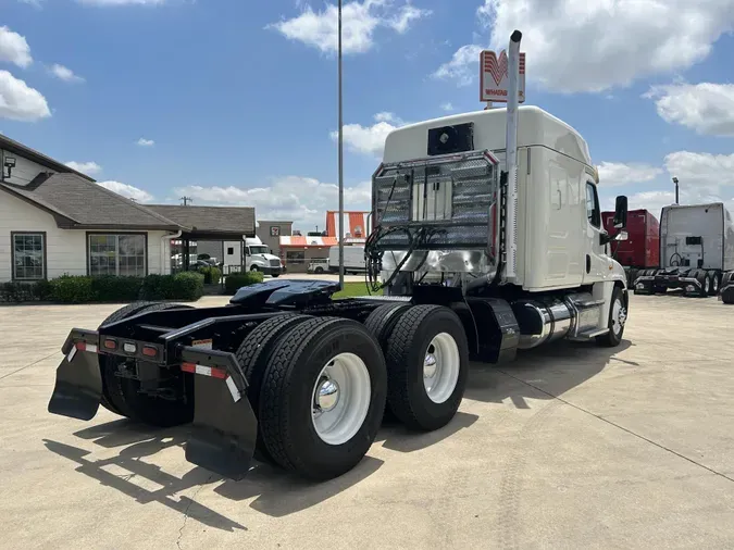 2019 Freightliner Cascadia
