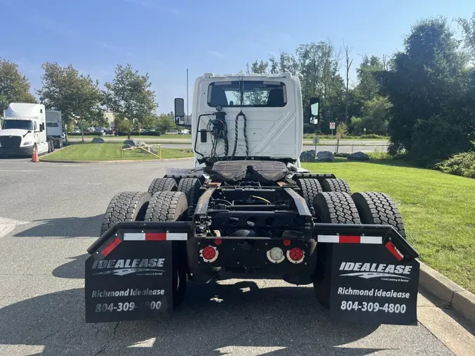 2020 International LT625