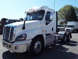 2019 FREIGHTLINER/MERCEDES CASCADIA 125