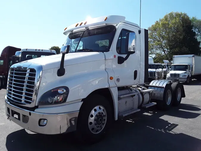 2019 FREIGHTLINER/MERCEDES CASCADIA 1250c9aad5f455dbfcc504e76b034e147e6