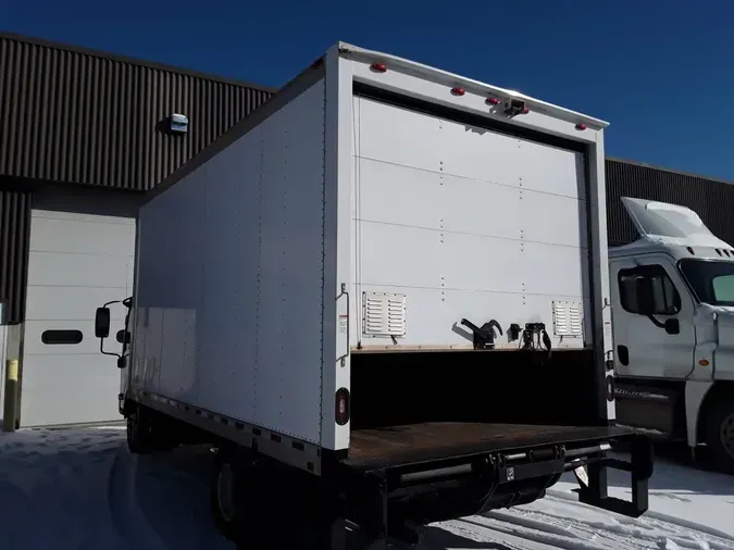 2017 ISUZU NPR
