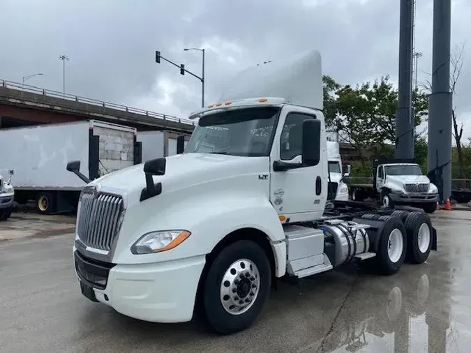 2020 International LT625