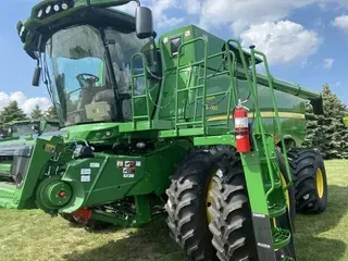 2021 John Deere S760