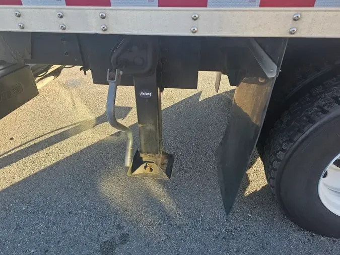 2019 FREIGHTLINER/MERCEDES M2 106