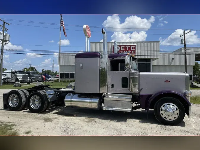 2019 Peterbilt 389